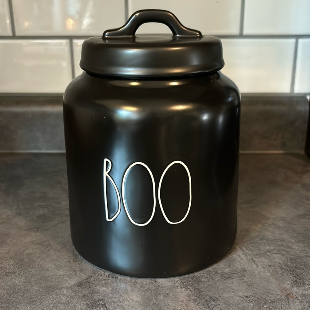 NWT Rae Dunn Matte Black BOO Canister